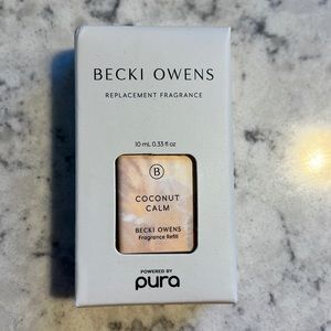 Becki Owens Coconut Calm Pura Fragrance